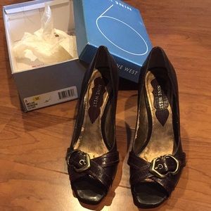 Leather peep toe Nine West